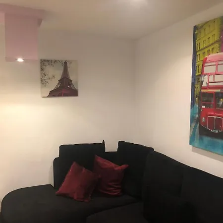 Apartment Avenida Schulz 기욘